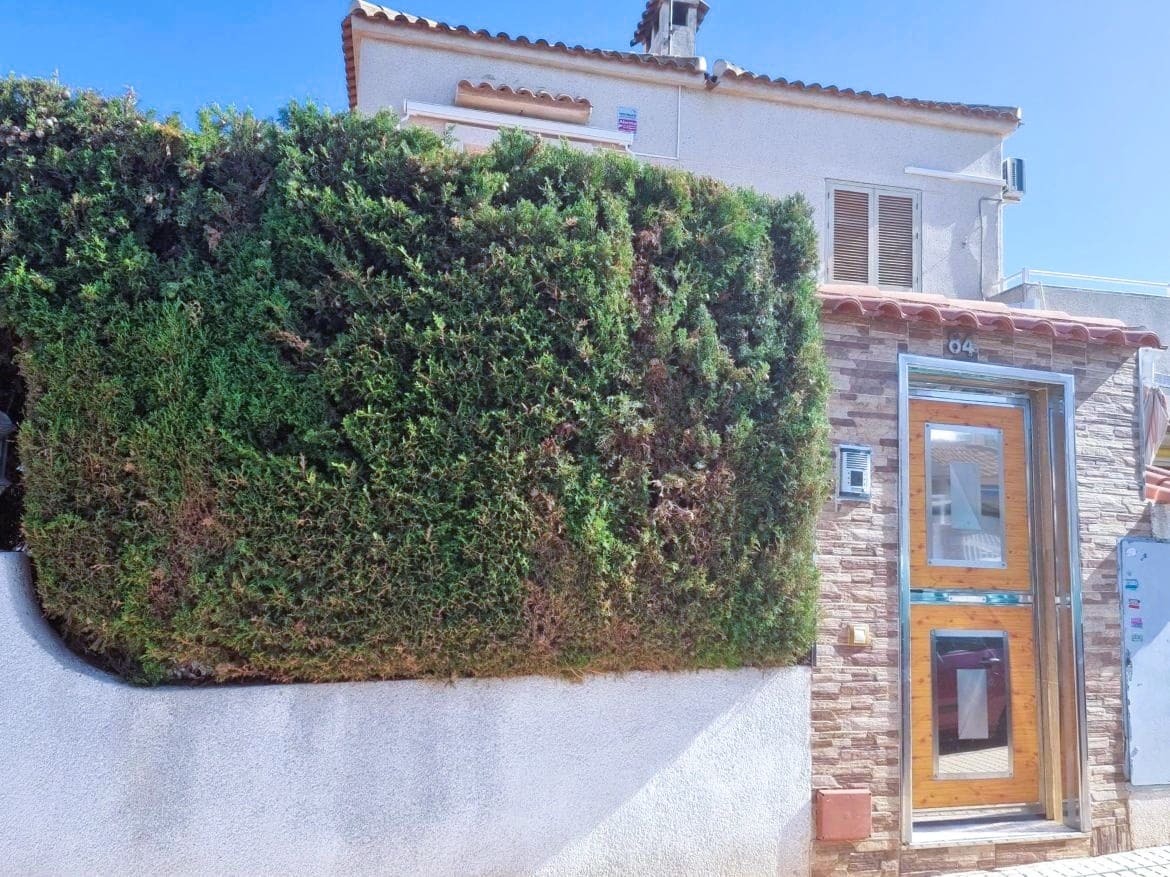 3 sovrum Hus till salu i Torrevieja med pool - 169 000 € (Ref: 9301549)