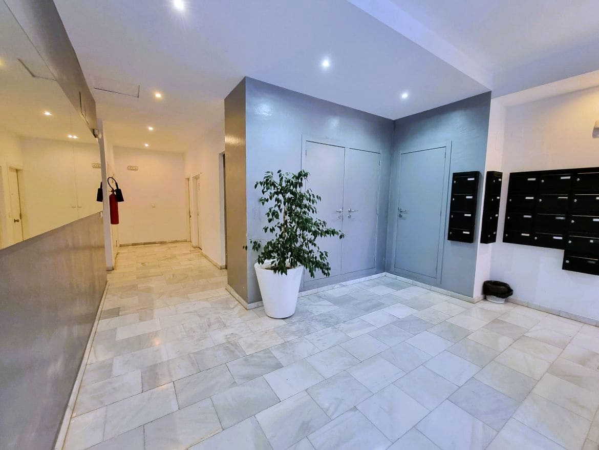Apartamento de 3 habitaciones en Alicante / Alacant ciudad en venta - 389.000 € (Ref: 9341835)