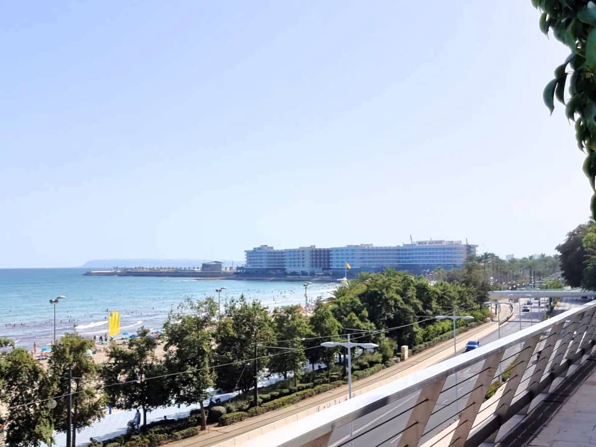 Apartamento de 3 habitaciones en Alicante / Alacant ciudad en venta - 389.000 € (Ref: 9341835)