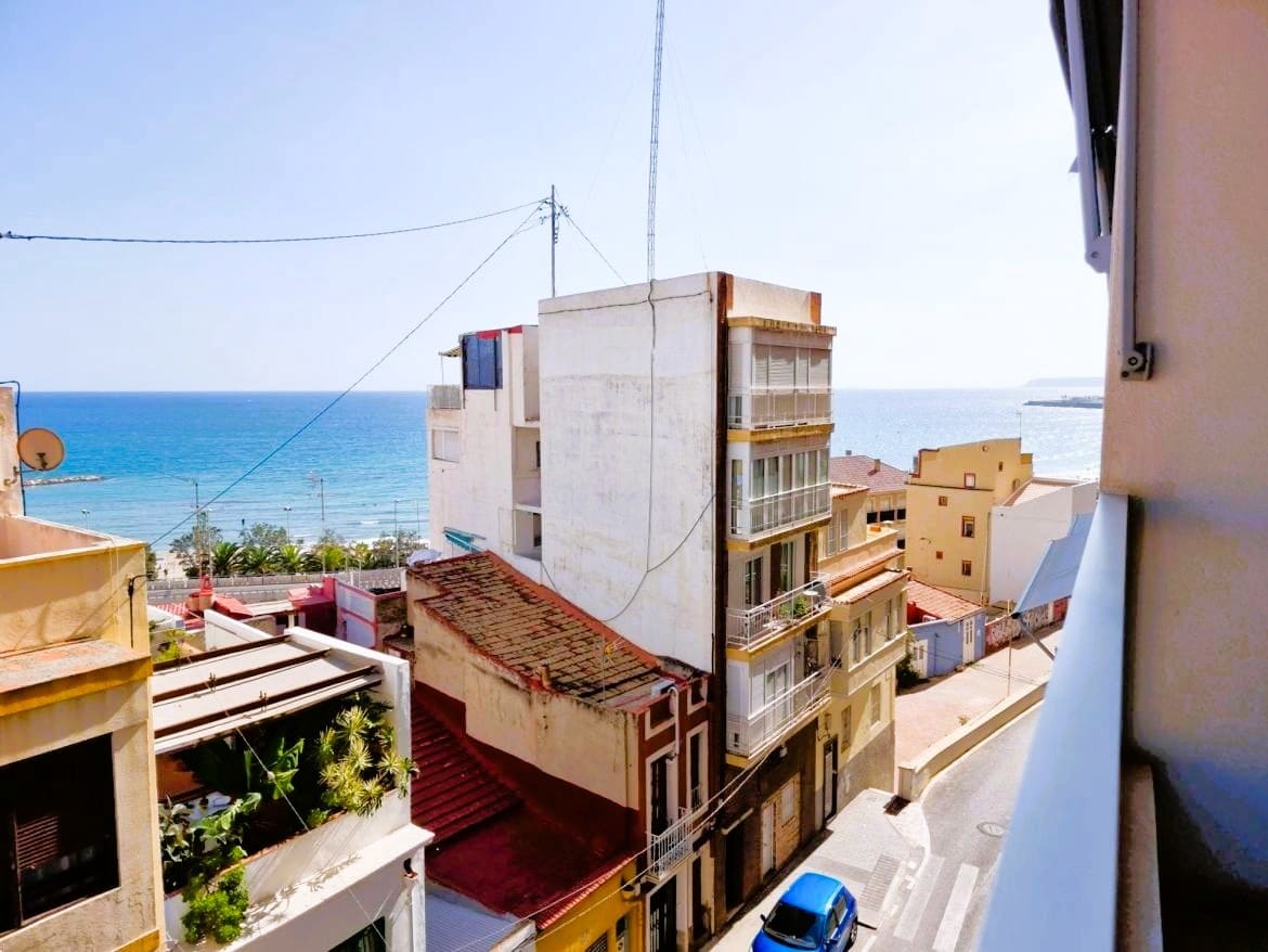 Apartamento de 3 habitaciones en Alicante / Alacant ciudad en venta - 389.000 € (Ref: 9341835)
