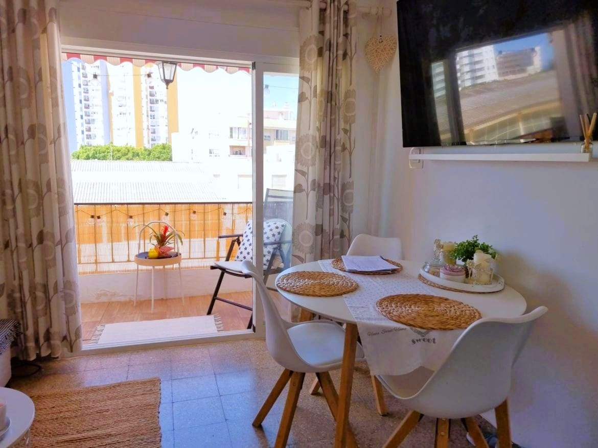 3 bedroom Apartment for sale in La Villajoyosa / Vila Joiosa - € 119,000 (Ref: 9384899)