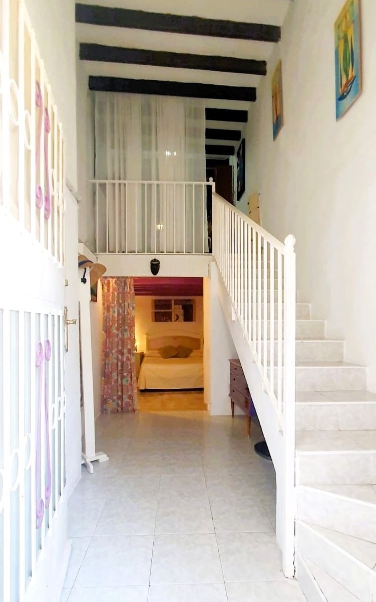 1 bedroom Apartment for sale in La Villajoyosa / Vila Joiosa - € 124,000 (Ref: 9384900)