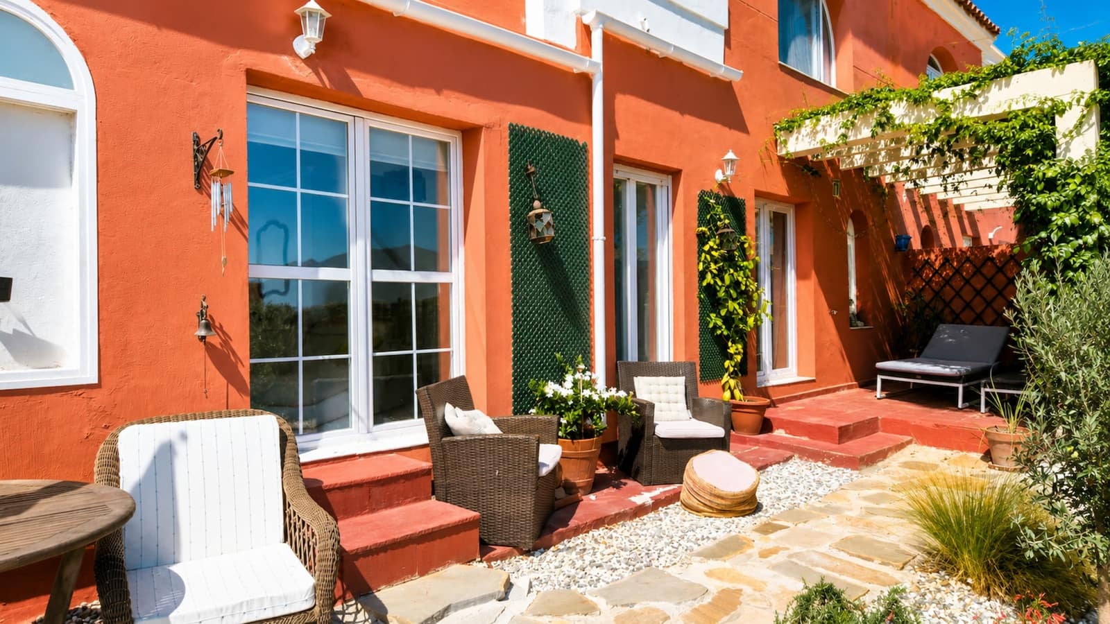 2 sypialnia Apartament na sprzedaż w La Duquesa / Puerto de la Duquesa z basenem garażem - 330 000 € (Ref: 10011134)