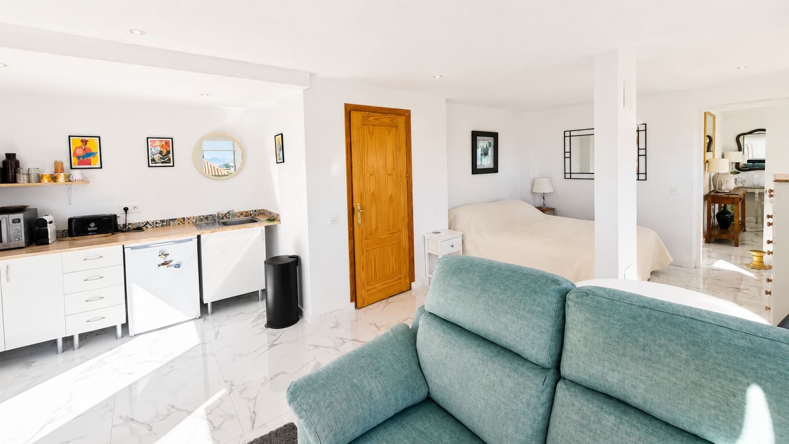 2 sypialnia Apartament na sprzedaż w La Duquesa / Puerto de la Duquesa z basenem garażem - 330 000 € (Ref: 10011134)