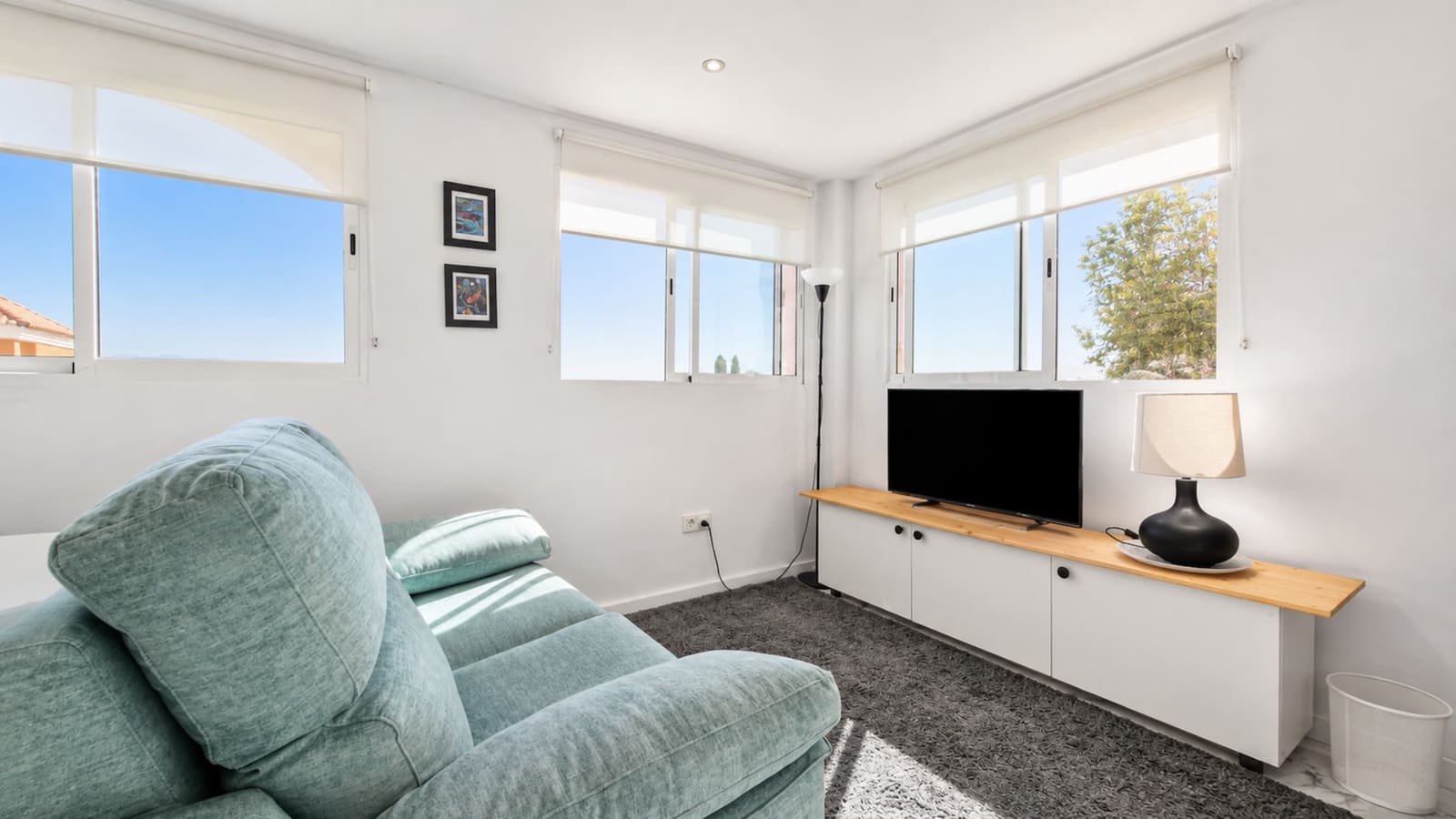 2 sypialnia Apartament na sprzedaż w La Duquesa / Puerto de la Duquesa z basenem garażem - 330 000 € (Ref: 10011134)