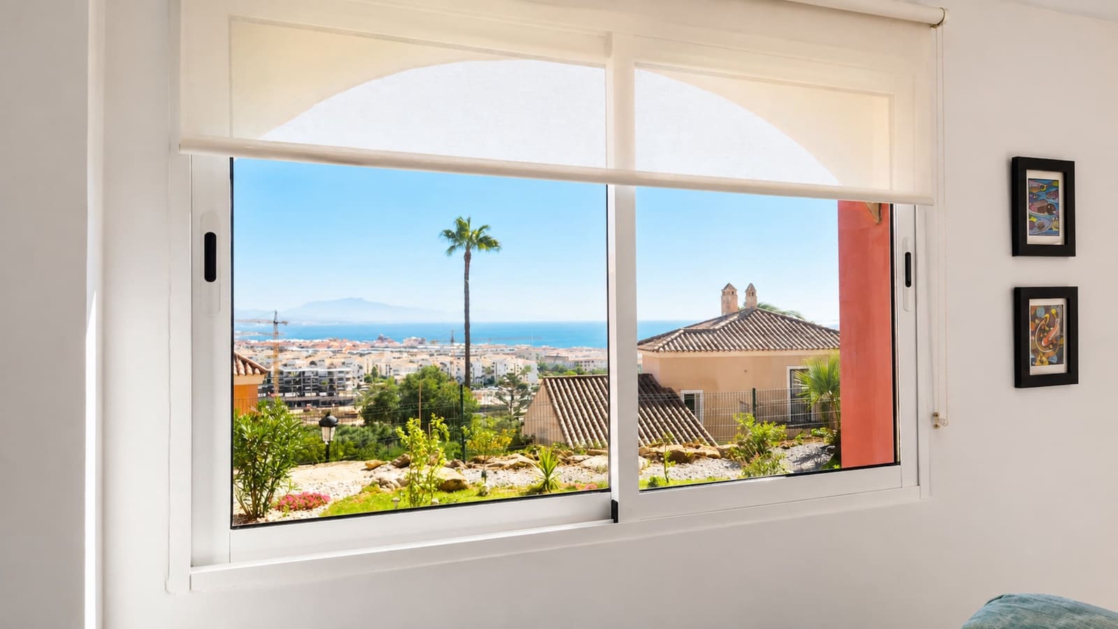 2 sypialnia Apartament na sprzedaż w La Duquesa / Puerto de la Duquesa z basenem garażem - 330 000 € (Ref: 10011134)
