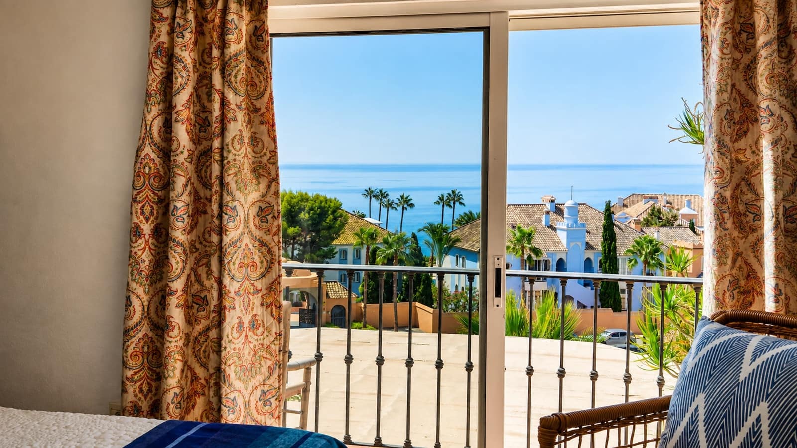 3 quarto Moradia para venda em Bahia de Casares com piscina - 680 000 € (Ref: 10023733)