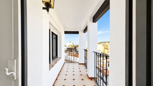 1 soveværelse Lejlighed til salg i San Luis de Sabinillas, Manilva med swimmingpool - € 220.000 (Ref: 10025275)