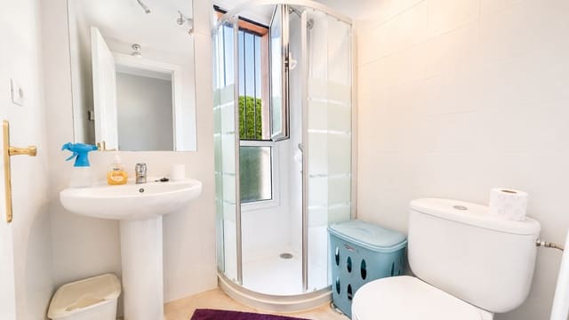 2 bedroom Apartment for sale in Manilva with pool garage - € 227,000 (Ref: 10044706)