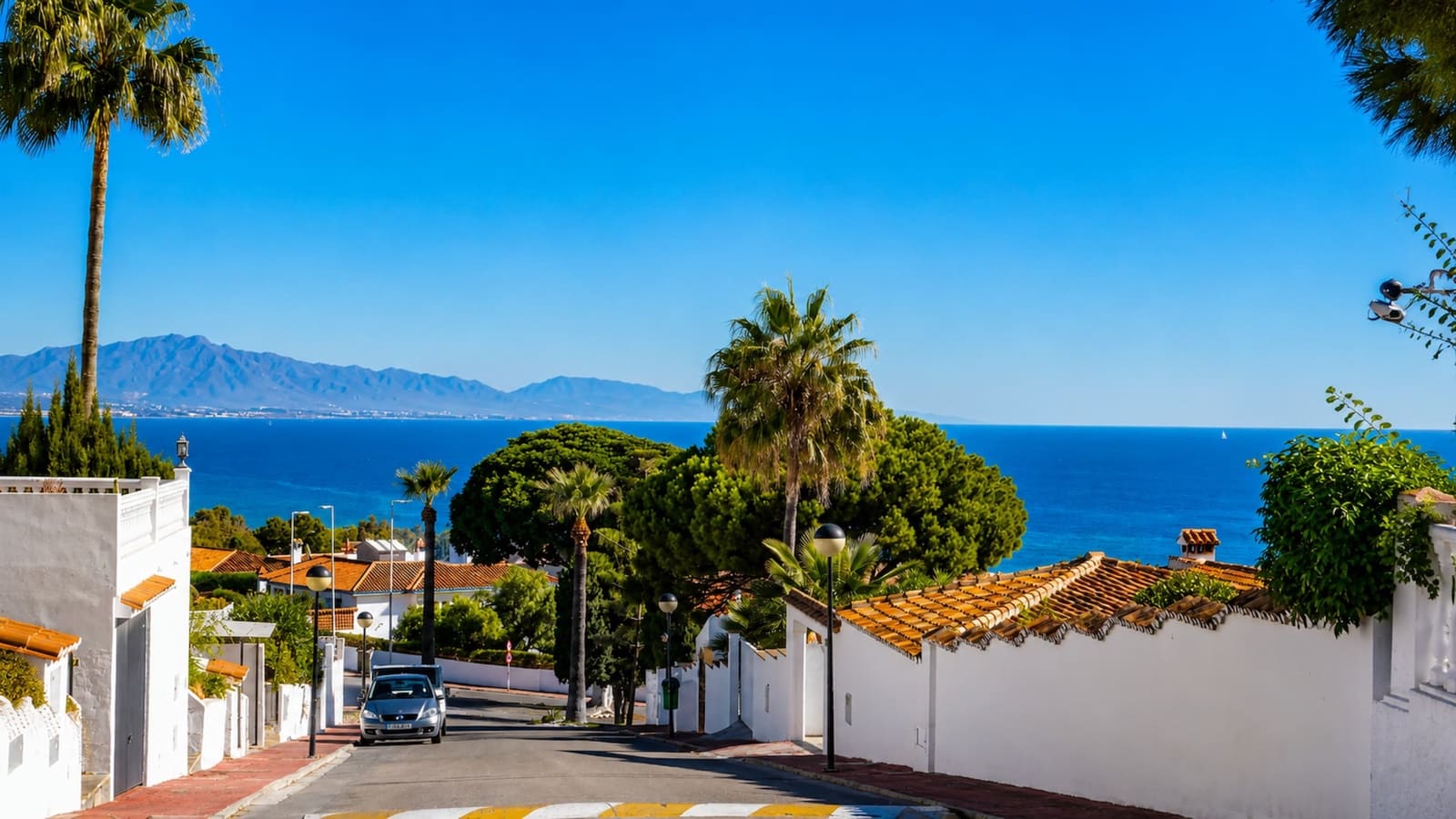 2 bedroom Apartment for sale in Manilva with pool garage - € 227,000 (Ref: 10044706)
