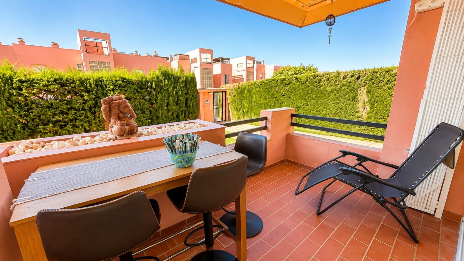 2 bedroom Apartment for sale in Manilva with pool garage - € 227,000 (Ref: 10044706)