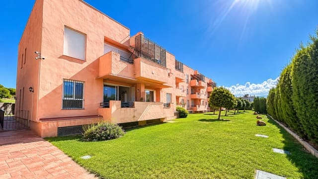 2 bedroom Apartment for sale in Manilva with pool garage - € 227,000 (Ref: 10044706)