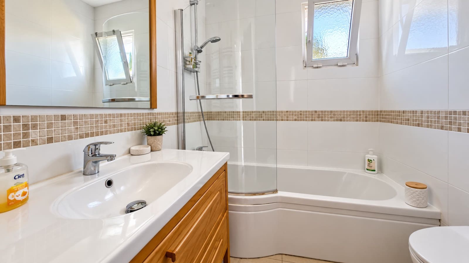3 camera da letto Villetta Bifamiliare in vendita in Casares con piscina - 450.000 € (Rif: 10080595)