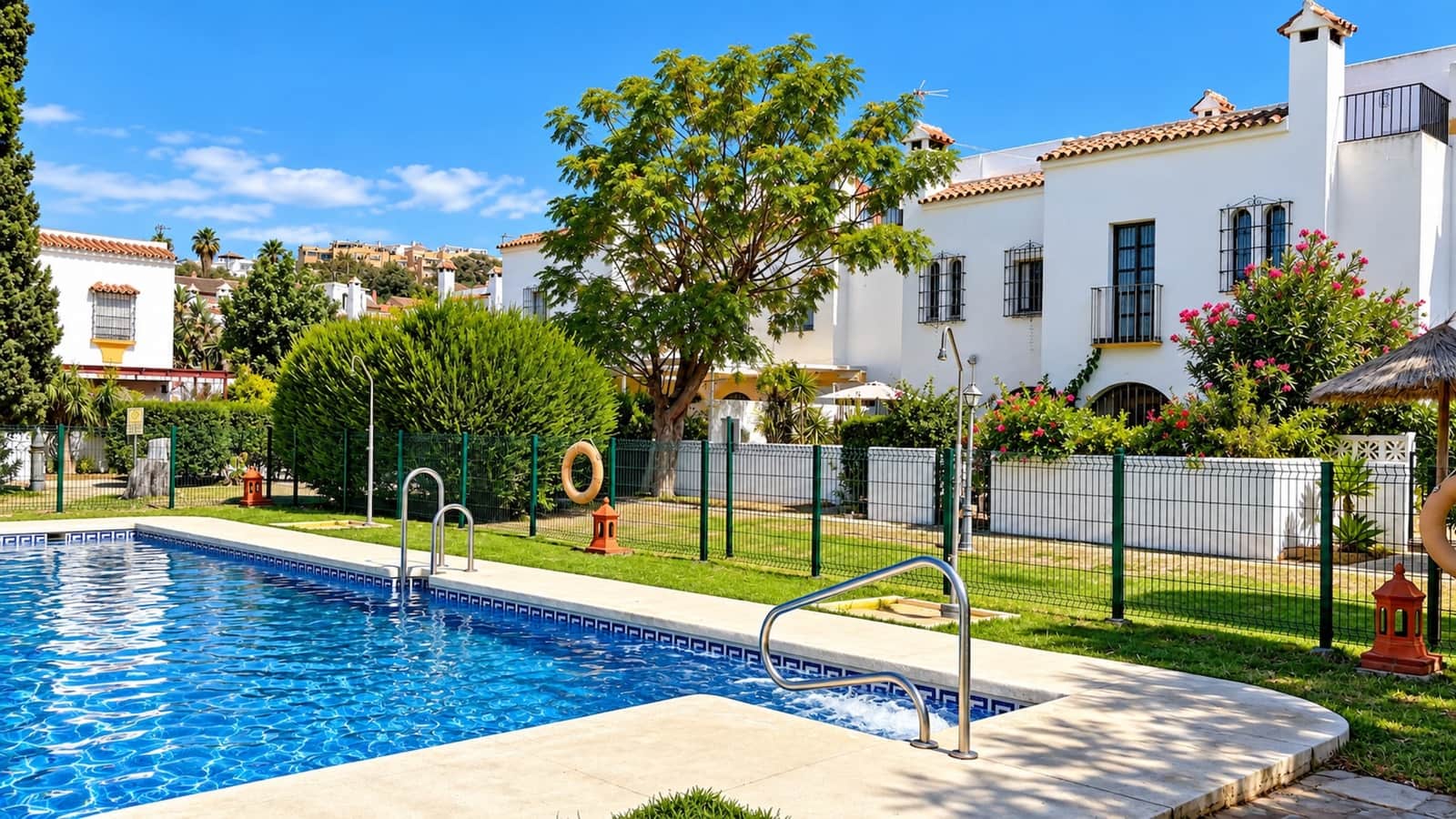 3 camera da letto Villetta Bifamiliare in vendita in Casares con piscina - 450.000 € (Rif: 10080595)