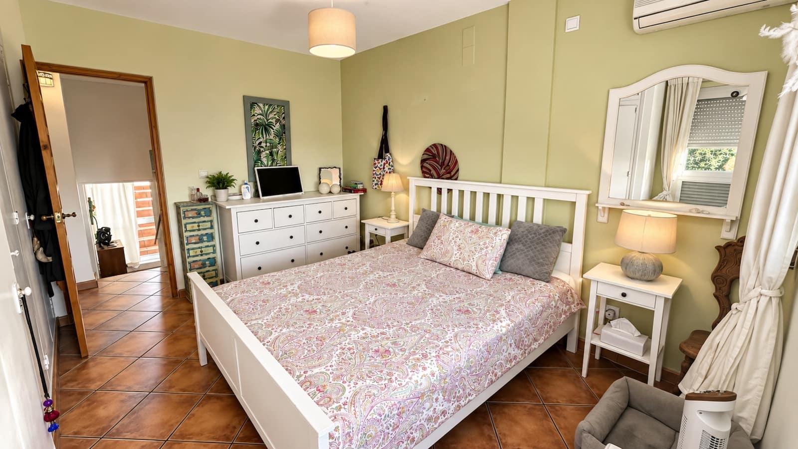 2 soverom Hus til salgs i Manilva - € 295 000 (Ref: 10101950)