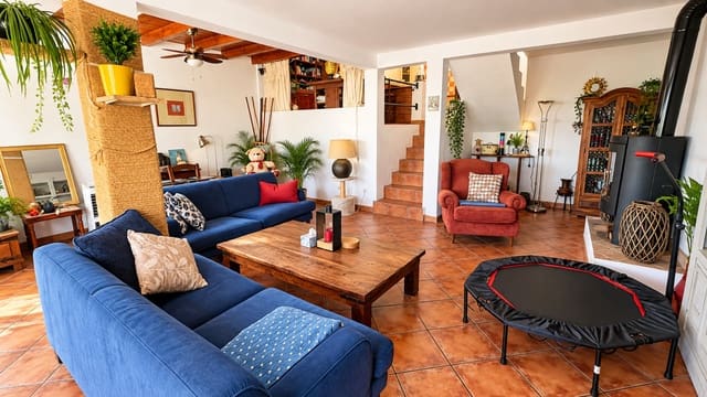 2 soverom Hus til salgs i Manilva Pueblo, Manilva - € 295 000 (Ref: 10101950)