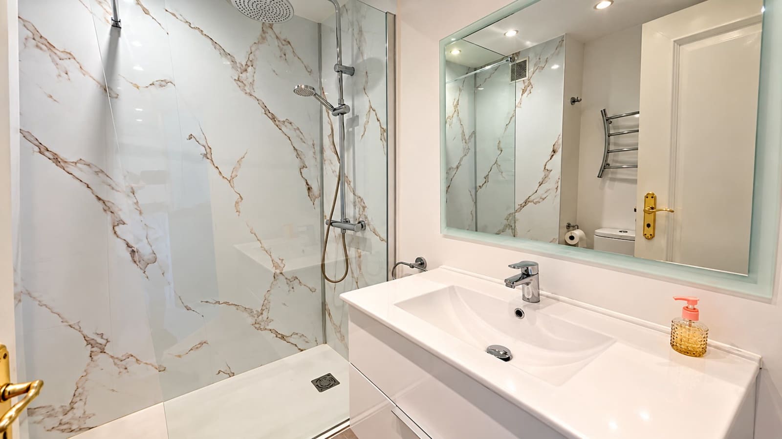 2 camera da letto Attico in vendita in Manilva con piscina garage - 320.000 € (Rif: 10159228)