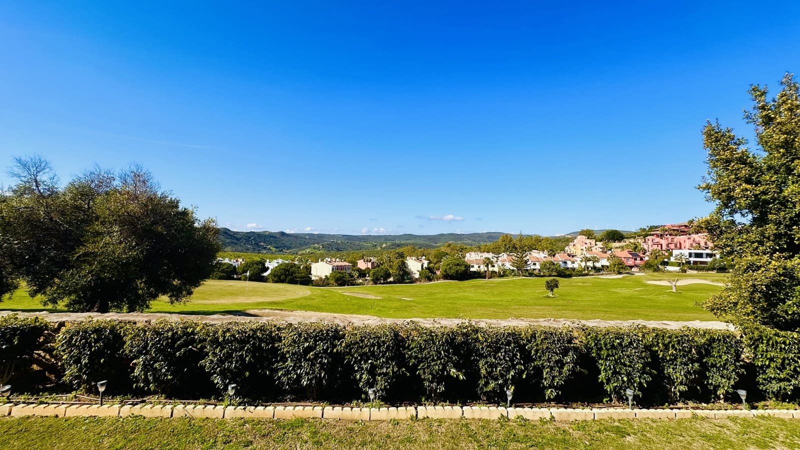 3 bedroom Villa for sale in Manilva with pool - € 960,000 (Ref: 9057448)