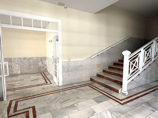 1 bedroom Studio for sale in San Luis de Sabinillas, Manilva - € 140,000 (Ref: 9068739)