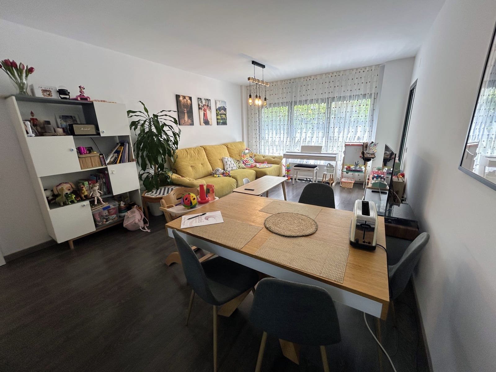 3 soverom Leilighet til salgs i Estepona med svømmebasseng garasje - € 420 000 (Ref: 9193682)