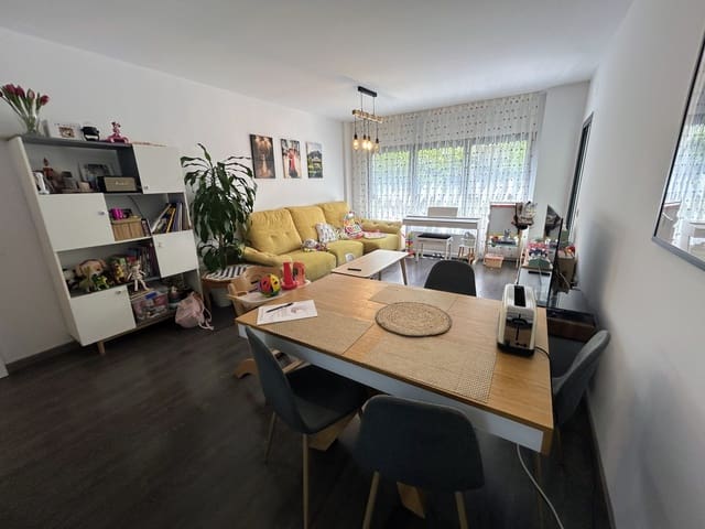 3 soverom Leilighet til salgs i Estepona med svømmebasseng garasje - € 420 000 (Ref: 9193682)