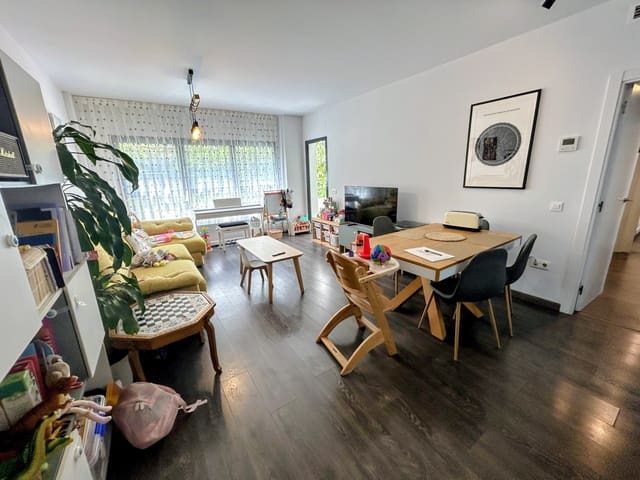 3 soverom Leilighet til salgs i Estepona med svømmebasseng garasje - € 420 000 (Ref: 9193682)