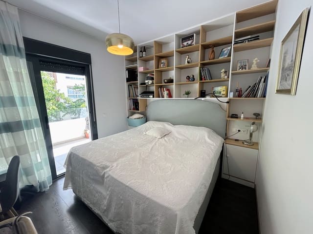 3 soverom Leilighet til salgs i Estepona med svømmebasseng garasje - € 420 000 (Ref: 9193682)