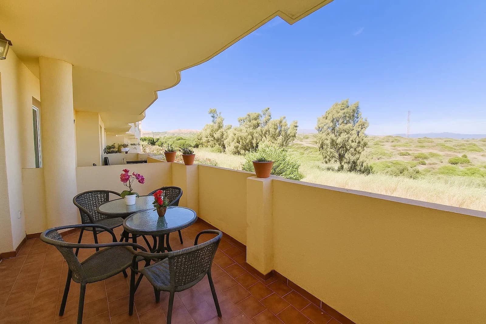 Apartamento de 2 habitaciones en Manilva en venta con piscina garaje - 195.000 € (Ref: 9321674)