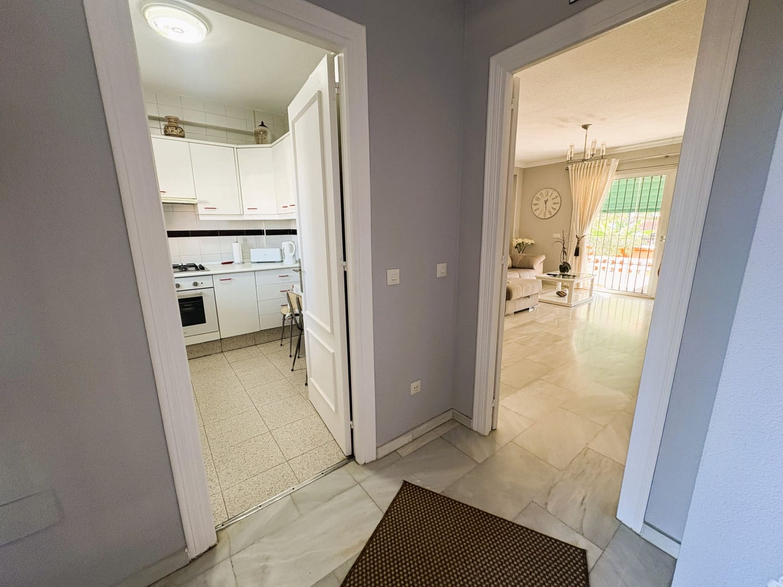 2 bedroom Apartment for sale in Manilva with garage - € 275,000 (Ref: 9344594)