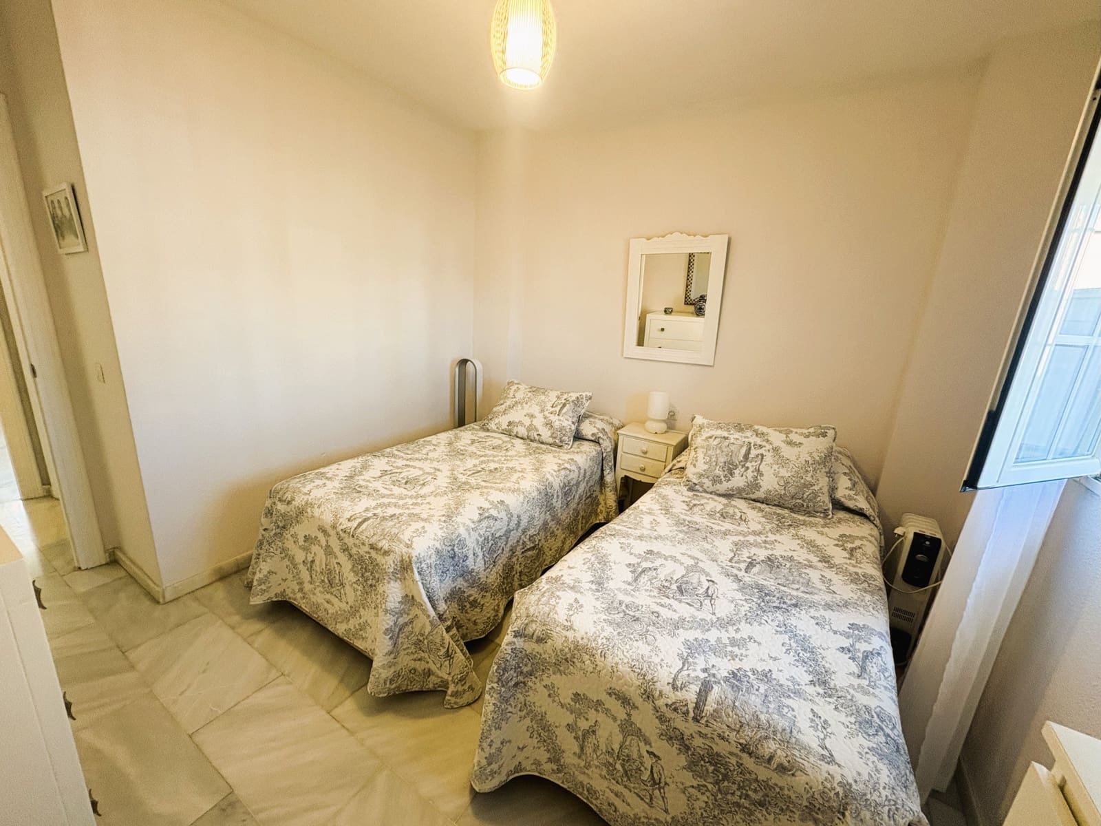 2 bedroom Apartment for sale in Manilva with garage - € 275,000 (Ref: 9344594)