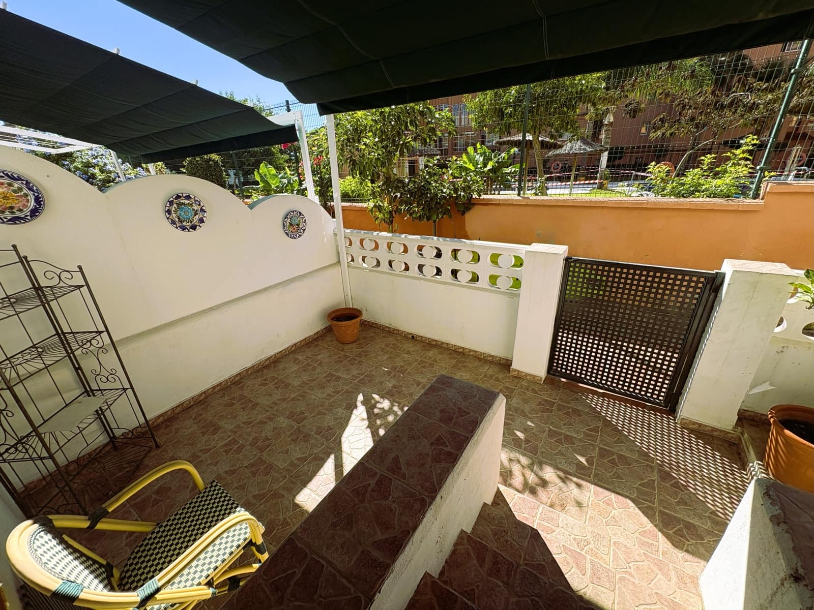 2 bedroom Apartment for sale in Manilva with garage - € 275,000 (Ref: 9344594)