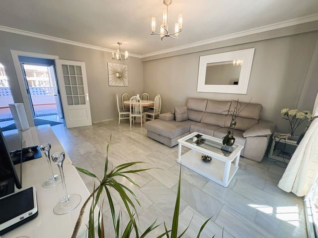 2 slaapkamer Appartement te koop in Manilva met garage - € 275.000 (Ref: 9344594)