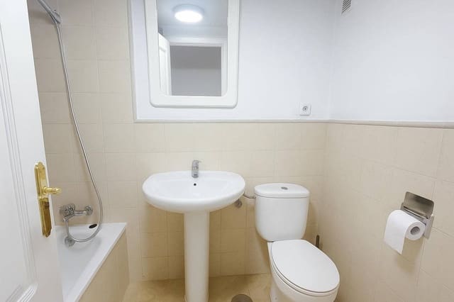 2 quarto Apartamento para venda em Manilva com piscina garagem - 245 000 € (Ref: 9347099)