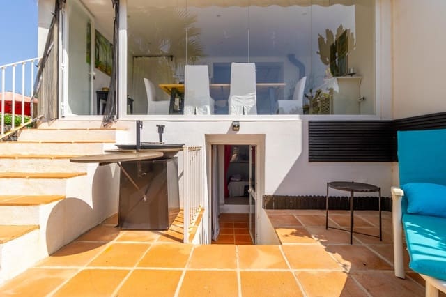 3 soverom Hus til salgs i Bahía Dorada, Estepona - € 574 950 (Ref: 9406423)