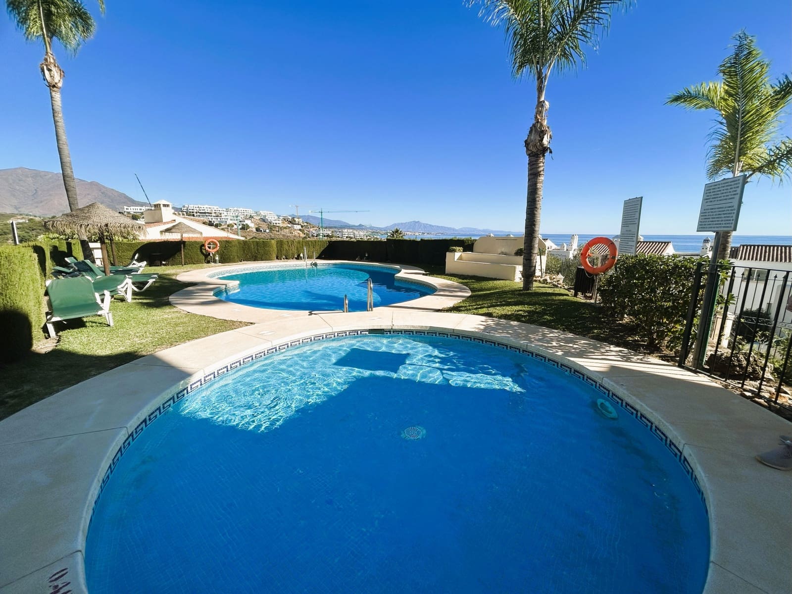 2 quarto Apartamento para venda em Casares com piscina garagem - 320 000 € (Ref: 9413892)