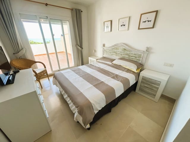 2 soveværelse Lejlighed til salg i Casares med swimmingpool garage - € 320.000 (Ref: 9413892)