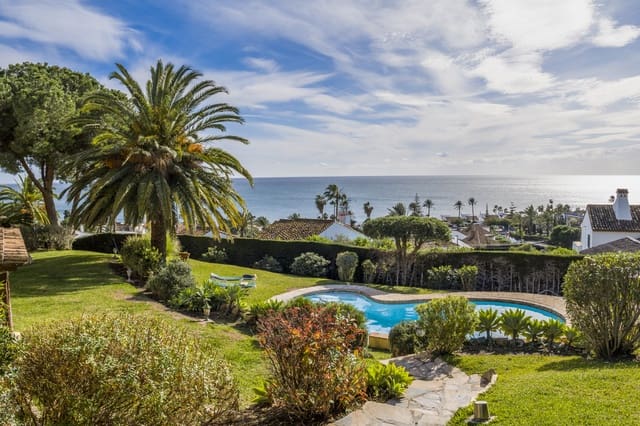 Chalet de 5 habitaciones en Bahía Dorada, Estepona en venta con piscina garaje - 1.900.000 € (Ref: 9494524)