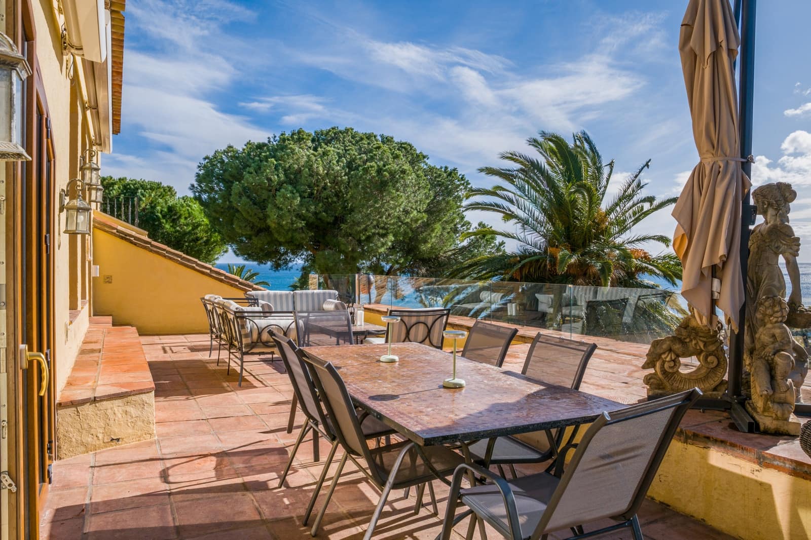 5 chambre Villa/Maison à vendre à Bahia Dorada avec piscine garage - 1 750 000 € (Ref: 9494524)