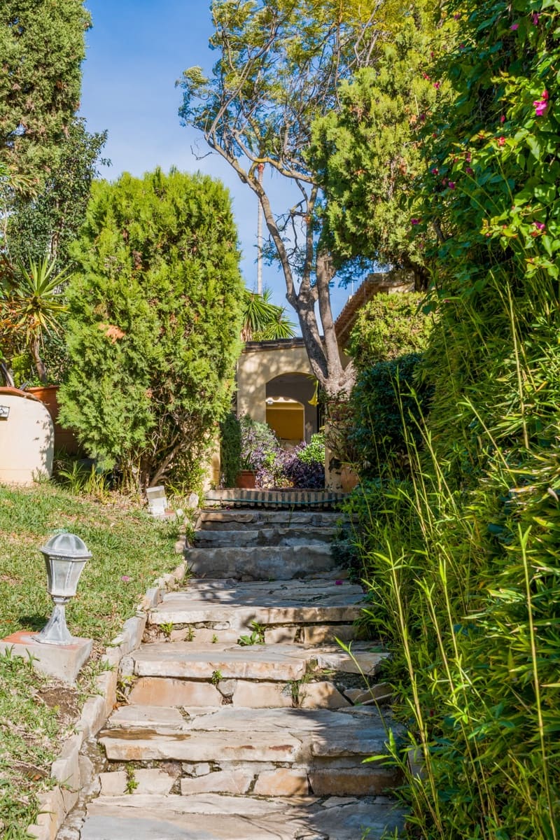 5 chambre Villa/Maison à vendre à Bahia Dorada avec piscine garage - 1 750 000 € (Ref: 9494524)