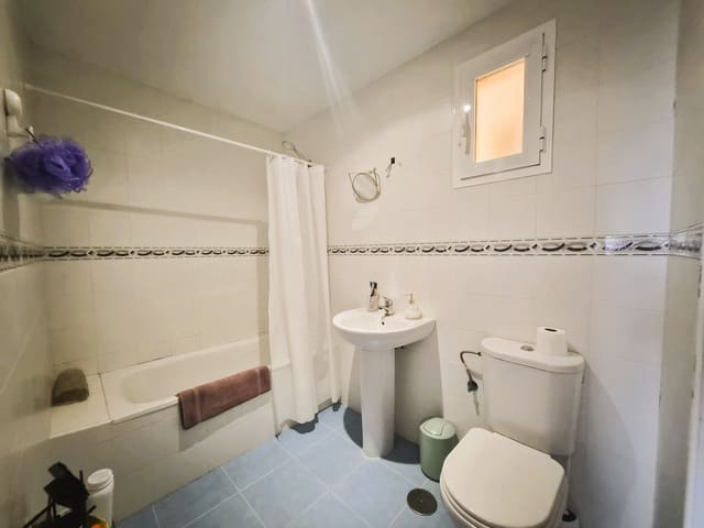 2 quarto Apartamento para venda em Alcorrín, Manilva com piscina garagem - 195 000 € (Ref: 9530197)