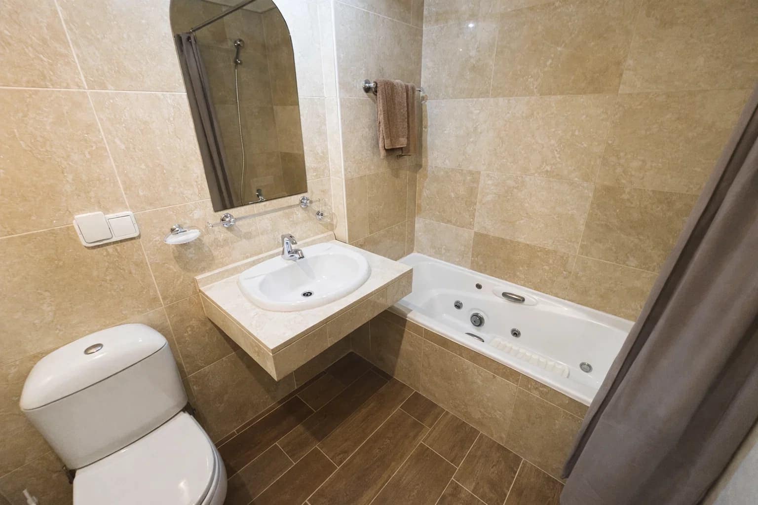 2 slaapkamer Appartement te koop in Manilva met zwembad - € 369.000 (Ref: 9540942)