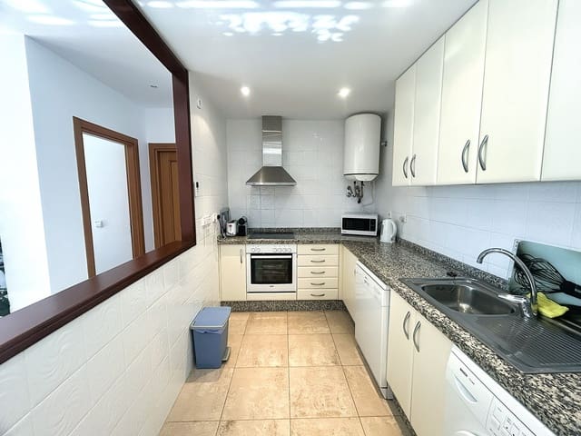 2 bedroom Apartment for sale in Alcorrín, Manilva with pool - € 265,000 (Ref: 9615357)