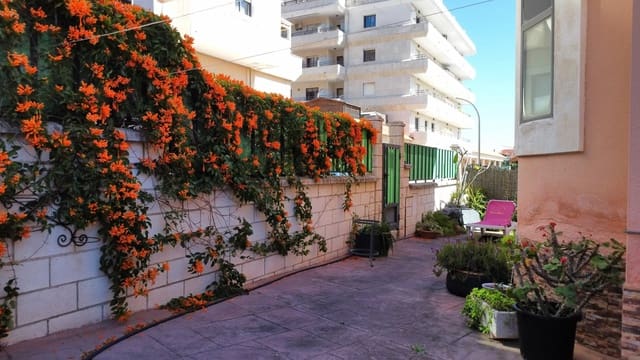 3 soveværelse Villa til salg i San Luis de Sabinillas, Manilva med swimmingpool garage - € 425.000 (Ref: 9634147)
