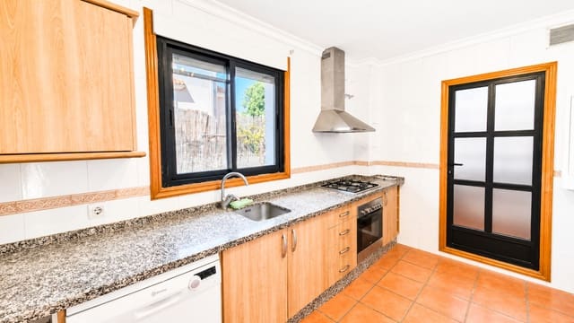 3 camera da letto Villa in vendita in San Luis de Sabinillas, Manilva con piscina garage - 425.000 € (Rif: 9634147)