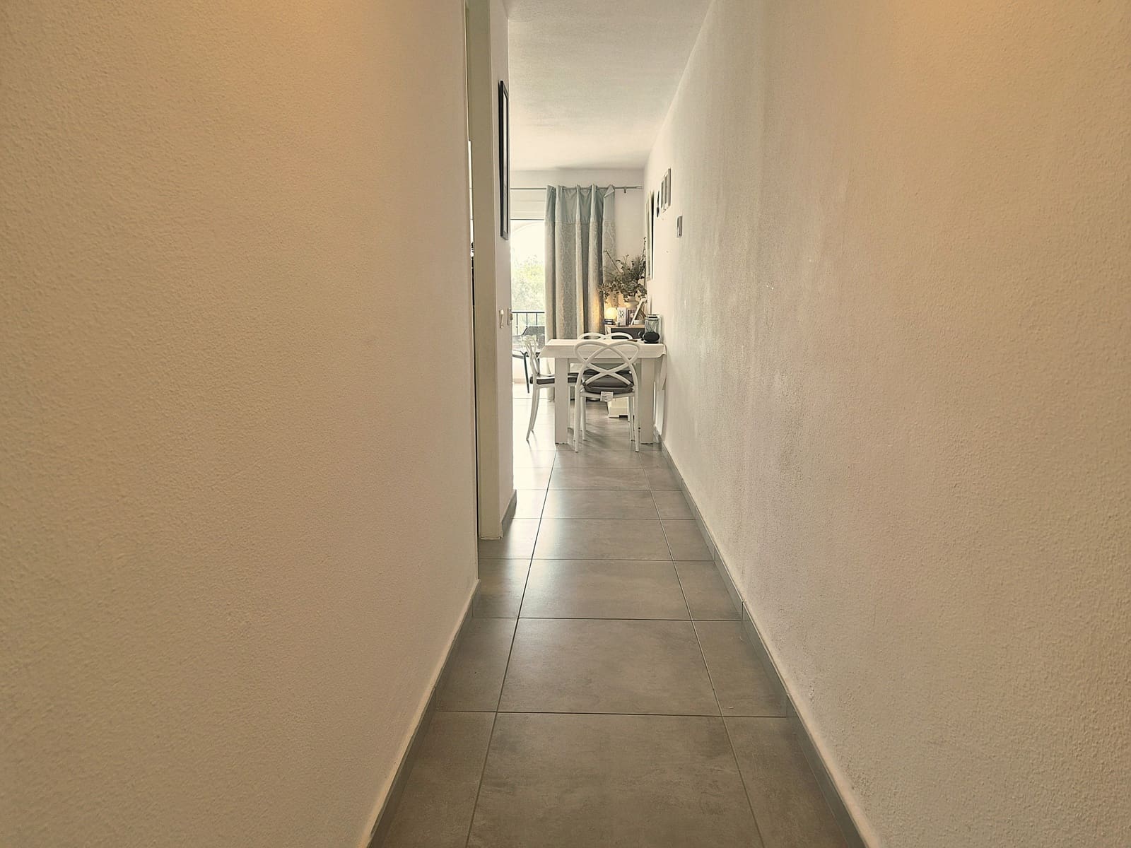 2 bedroom Apartment for sale in La Duquesa / Puerto de la Duquesa - € 310,000 (Ref: 9659208)