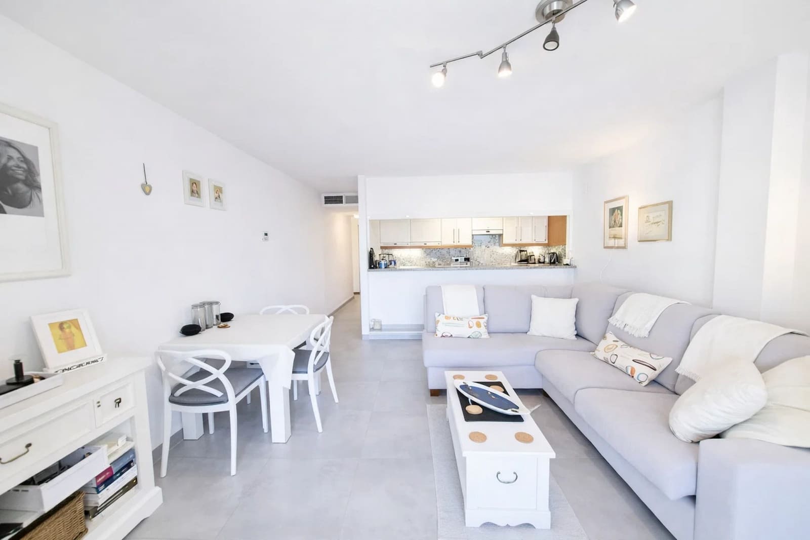 2 Zimmer Apartment zu verkaufen in La Duquesa / Puerto de la Duquesa - 310.000 € (Ref: 9659208)