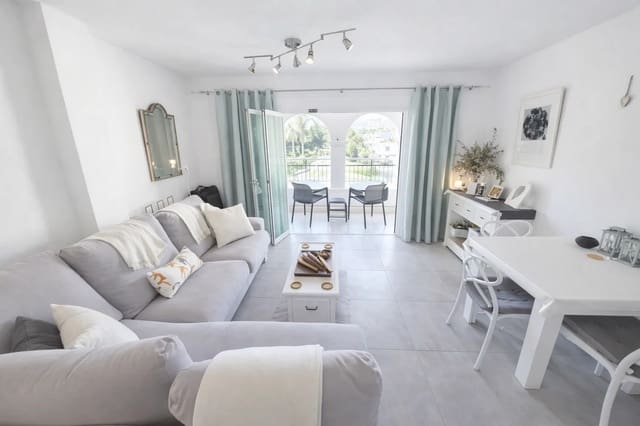 2 soveværelse Lejlighed til salg i La Duquesa / Puerto de la Duquesa, Manilva - € 310.000 (Ref: 9659208)