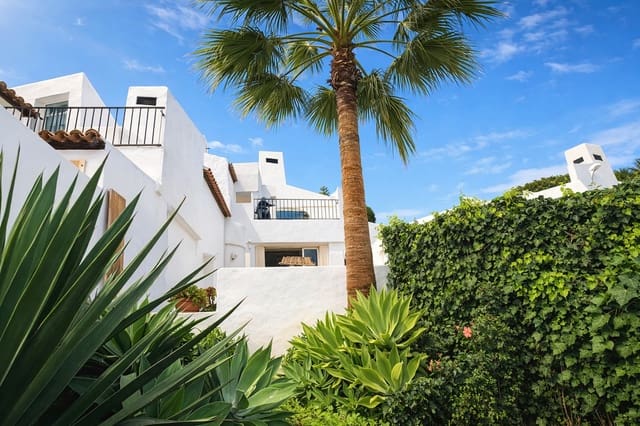 1 chambre Maison de Ville à vendre à Bahia de Casares, Casares avec piscine - 350 000 € (Ref: 9698699)