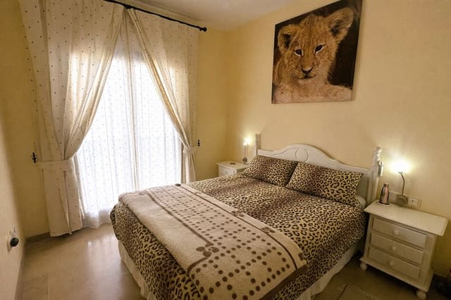 2 slaapkamer Appartement te koop in La Duquesa / Puerto de la Duquesa, Manilva met zwembad garage - € 295.000 (Ref: 9701485)