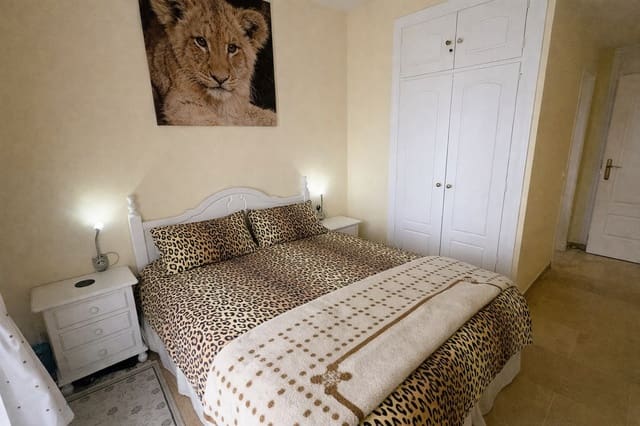 2 slaapkamer Appartement te koop in La Duquesa / Puerto de la Duquesa, Manilva met zwembad garage - € 295.000 (Ref: 9701485)